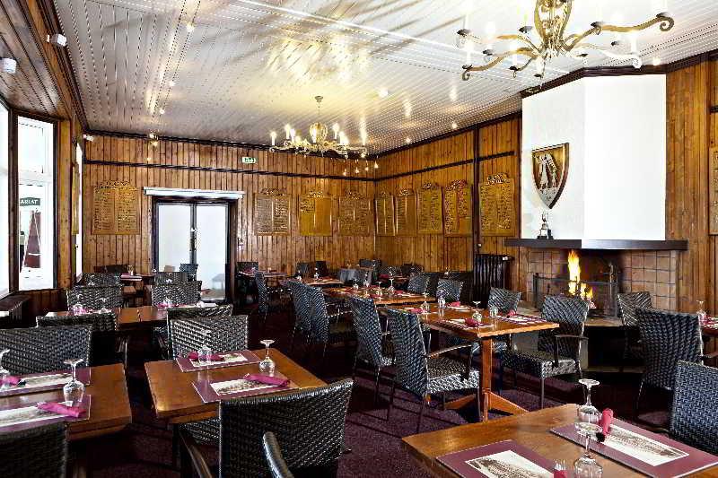 Golf De Valescure & Nuxe Hotel