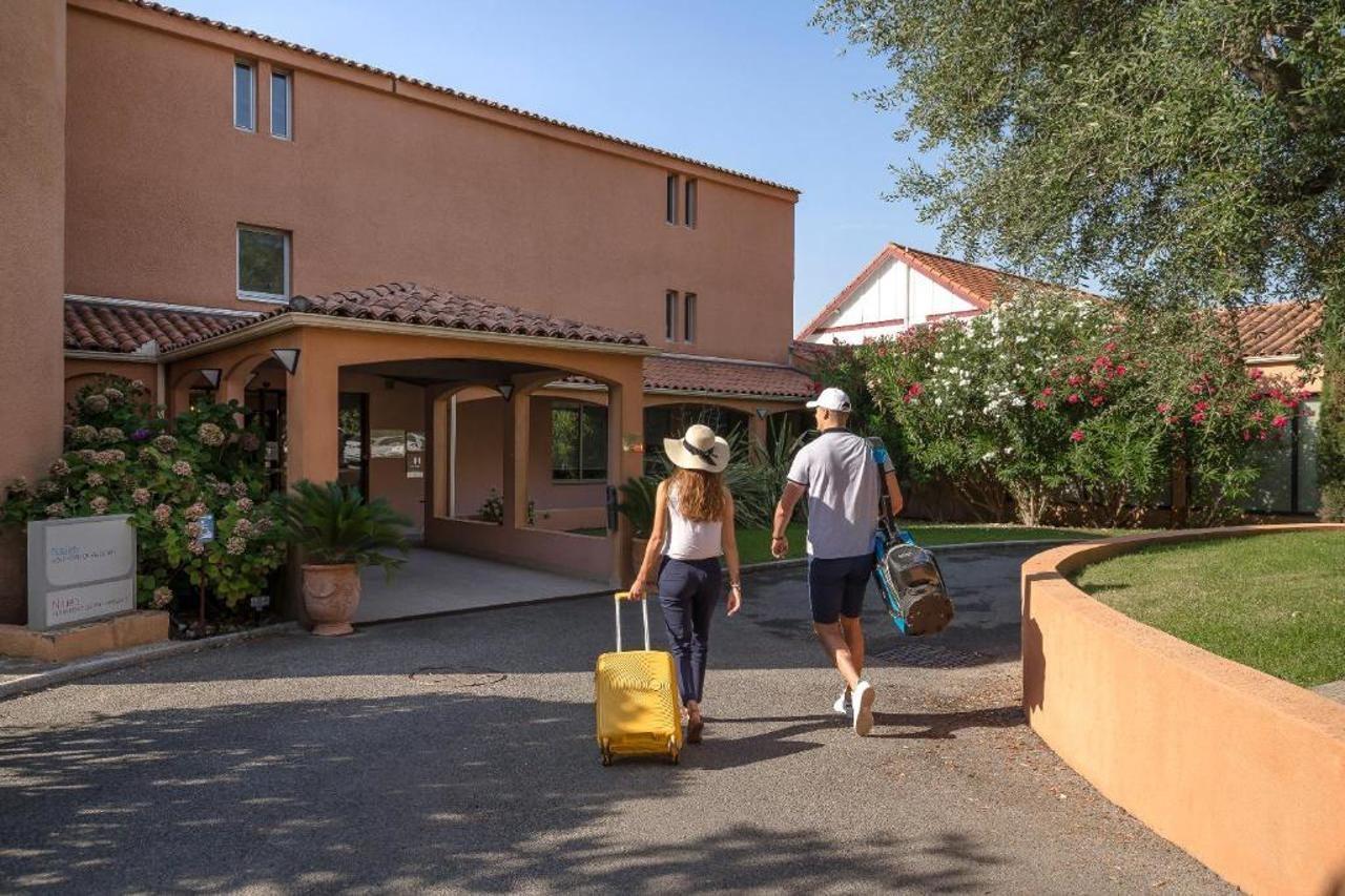 Golf De Valescure & Nuxe Hotel 4*