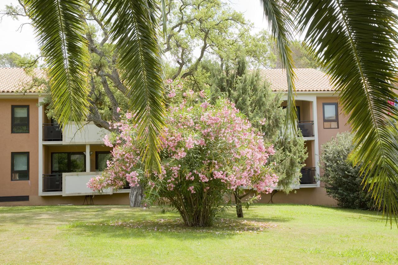 Golf De Valescure & Nuxe 4* Saint-Raphael (Var)