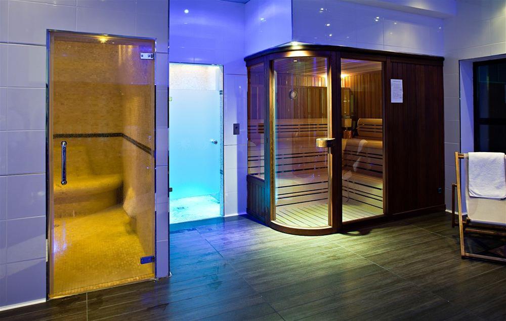 Golf De Valescure & Nuxe Hotel